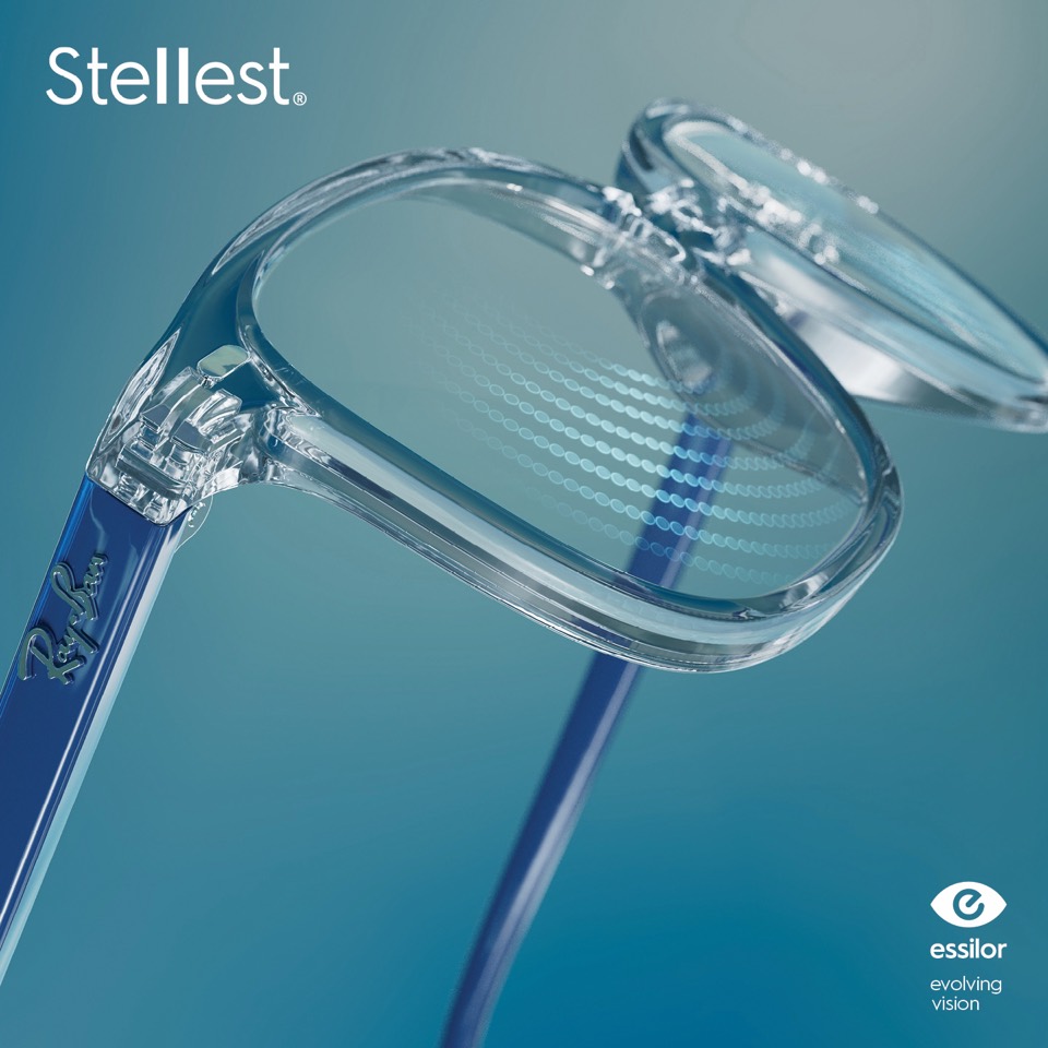 Essilor Stellest lens showing the concentric rings of lenslets